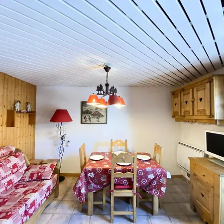 La Rimaye - 2 Pieces Situe Dans Le Quartier De Meribel Centre Proche De Toutes Les Commodites Mae-0331 *